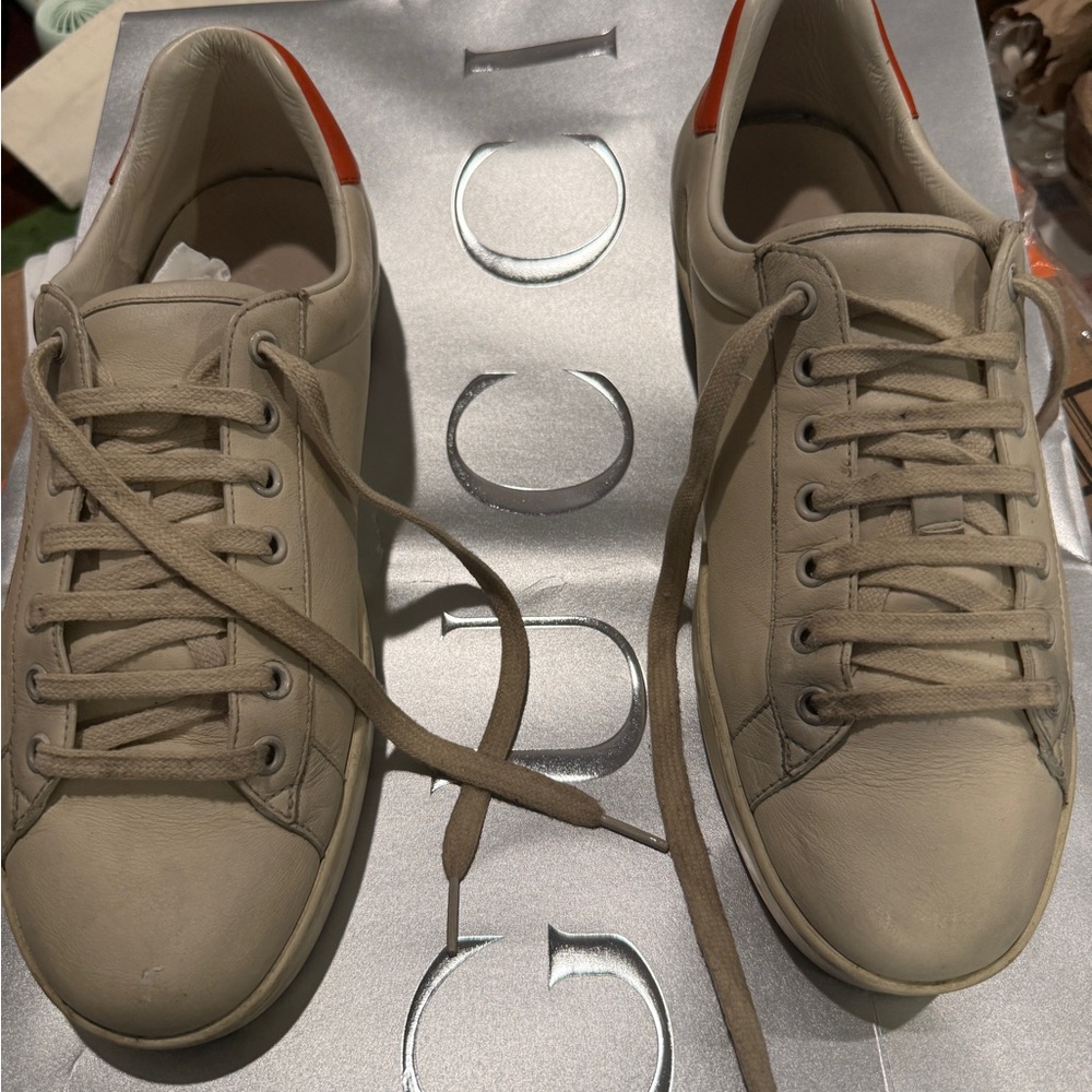 Gucci Cream Sneakers with Mickey Mouse and Orange Detail - Picture 5 of 7